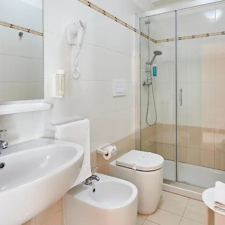 Costa Del Salento - Cdshotels 4* ليدو ماريني